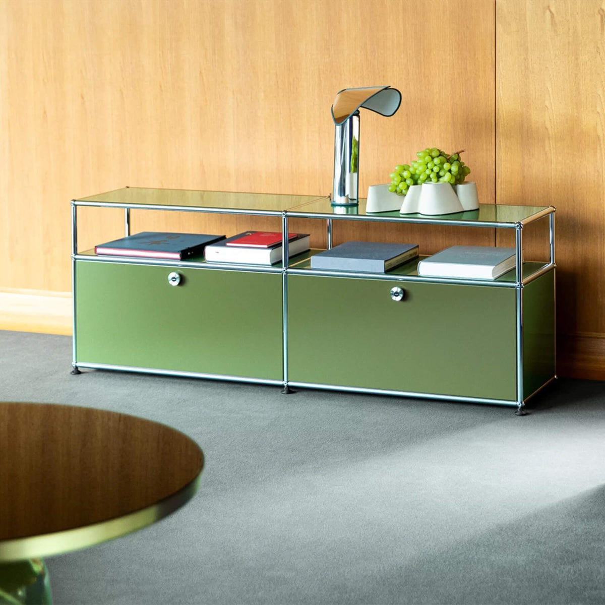 USM Haller Media Unit O2