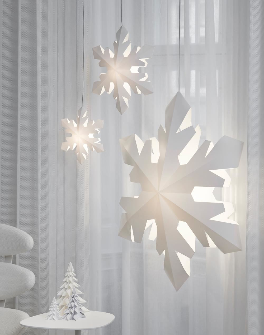 Le Klint Snowflake Pendant Light
