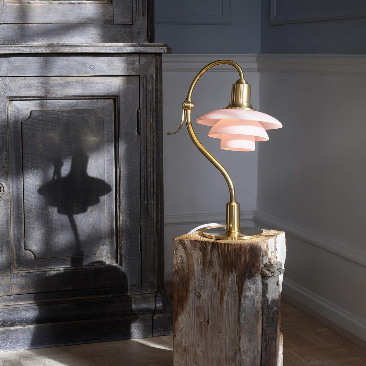 Louis Poulsen PH 2/2 The Question Mark Table Lamp - Pale Rose
