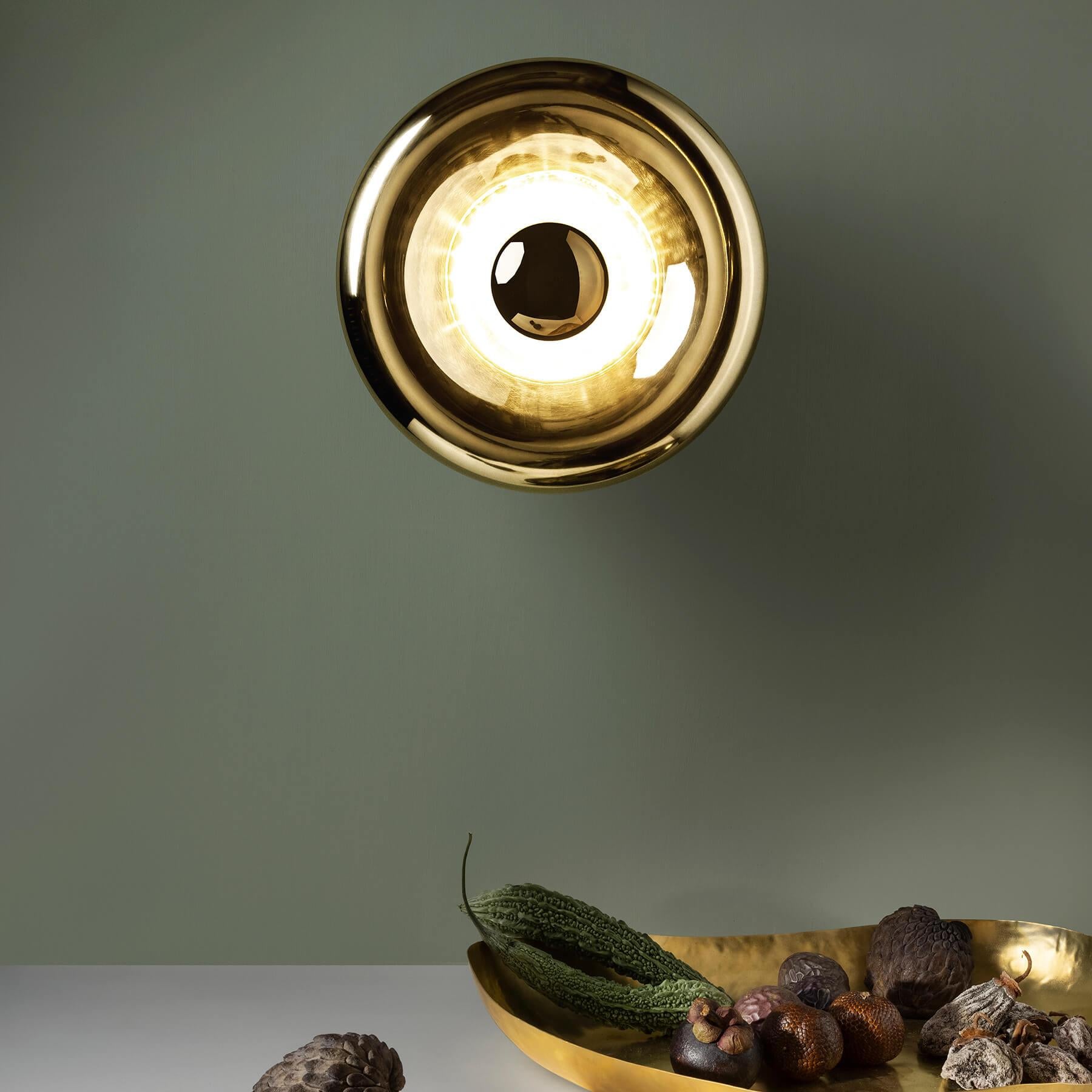 AWS Genesis wall lamp /トムディクソンTom Dixon Tom Dixon Void Surface Wall Light LED | Holloways of Ludlow