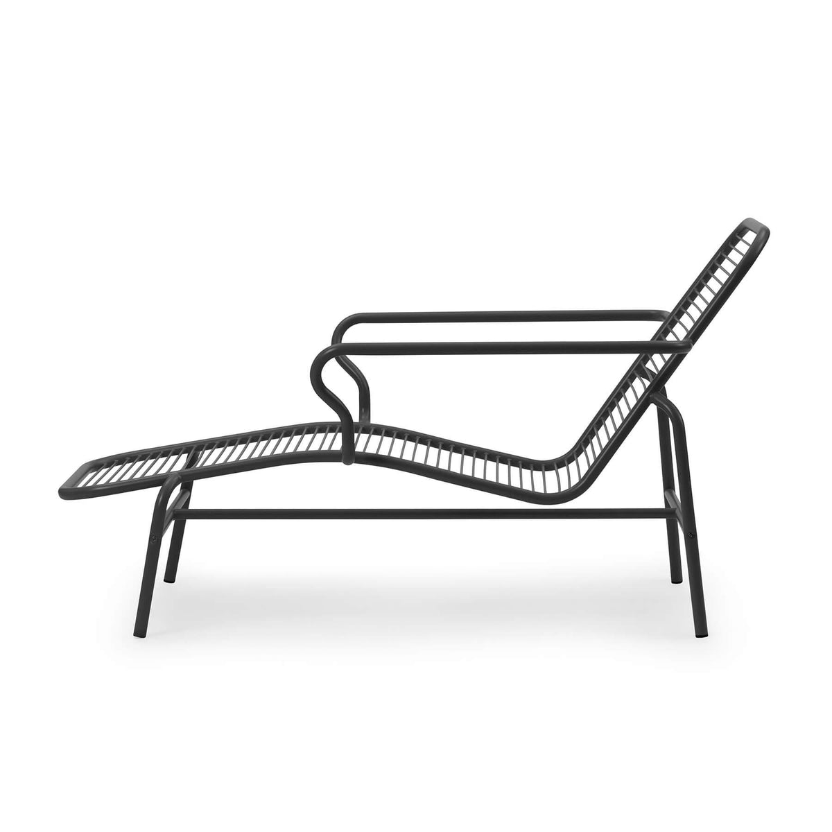 Normann Copenhagen Vig Garden Chaise Longue Chair