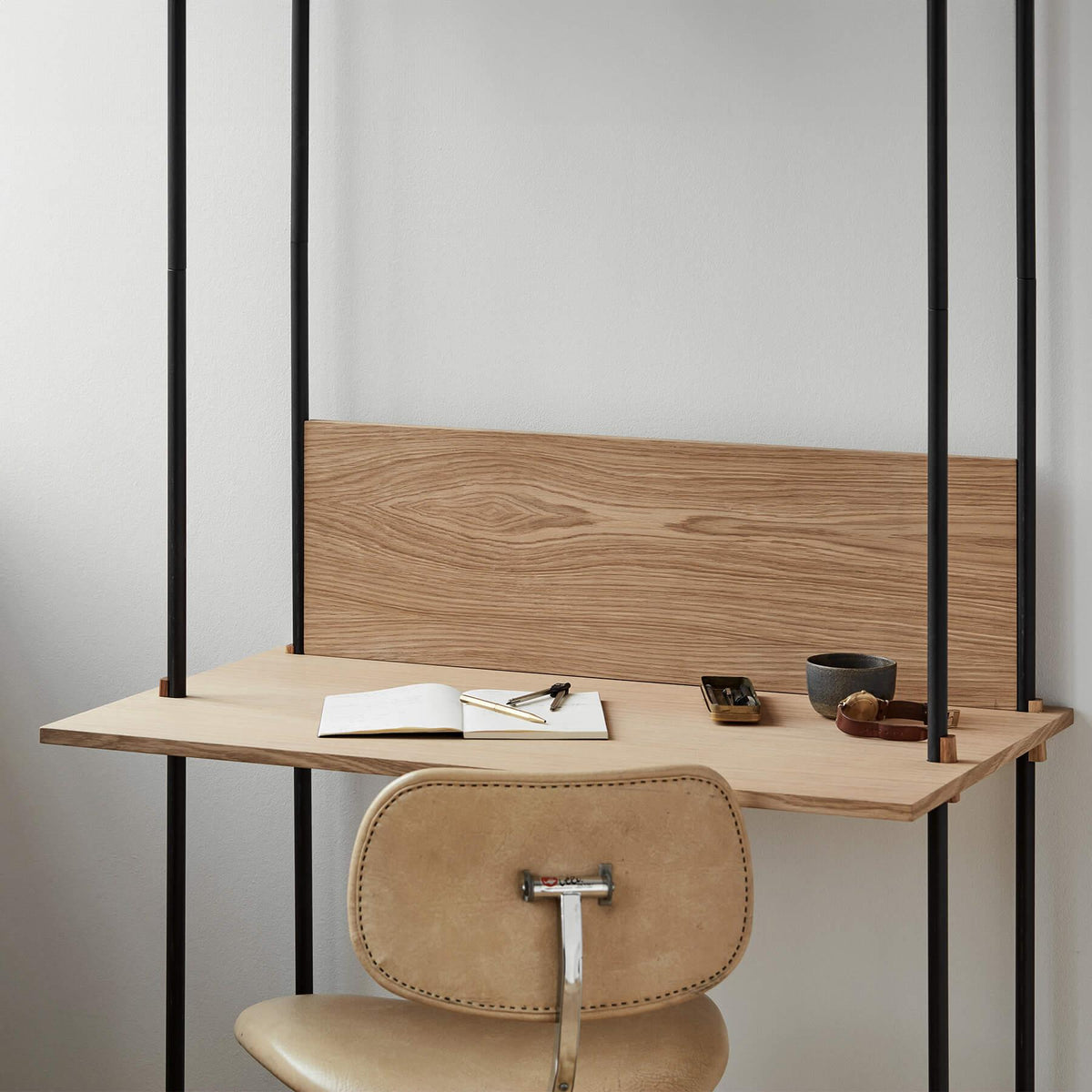 MOEBE Double Shelving System with Desk and Cabinet