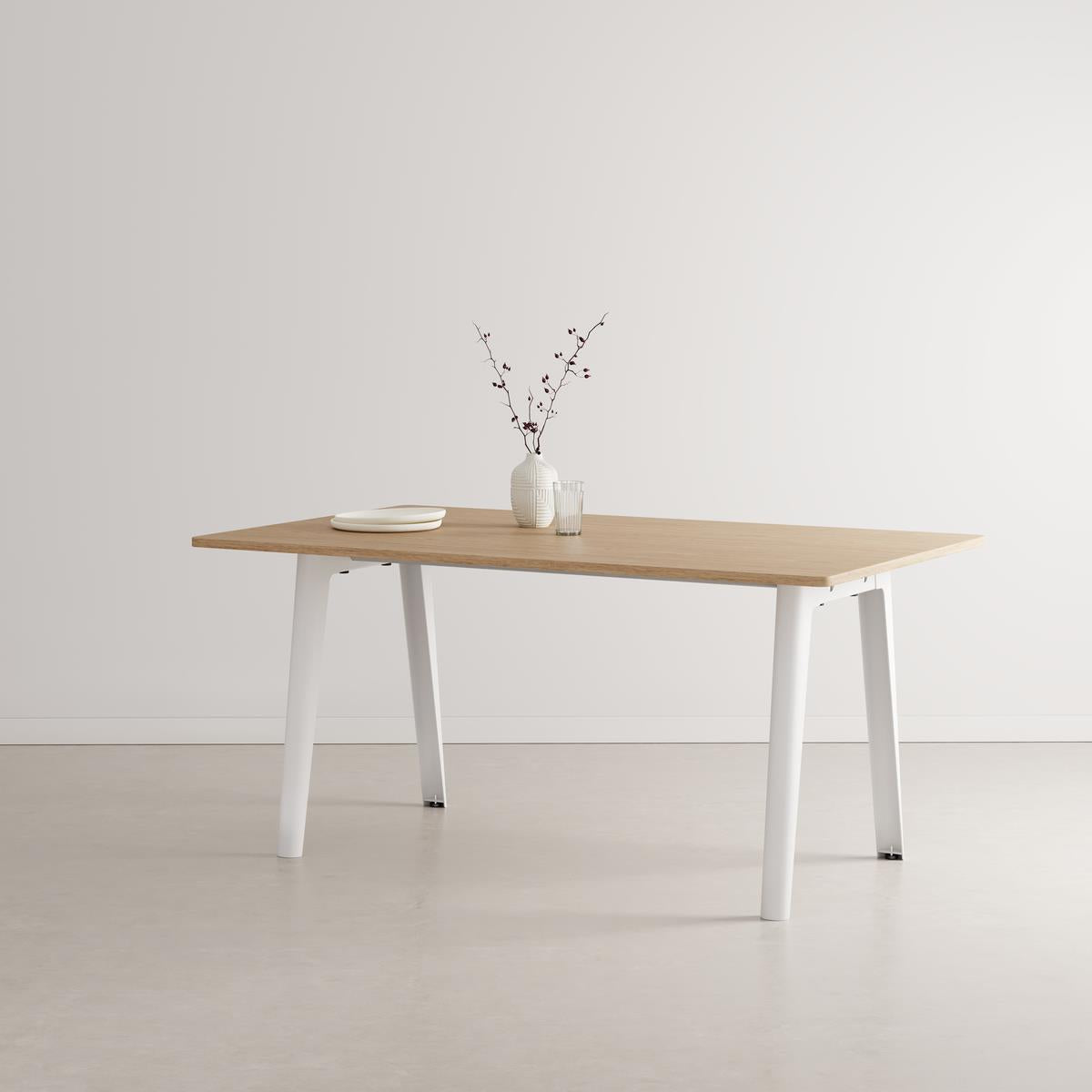 TIPTOE New Modern Table