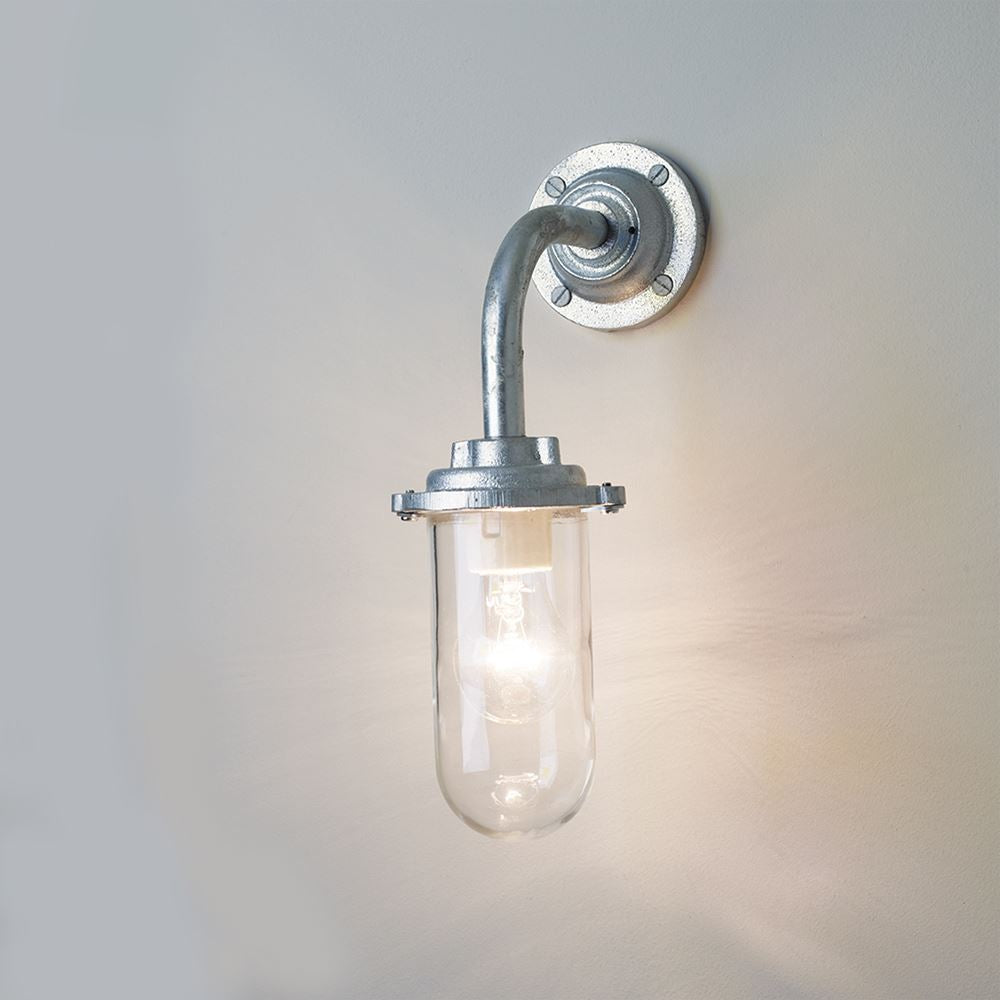 Davey Bracket Wall Light