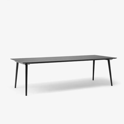 &Tradition In Between SK6 Dining Table