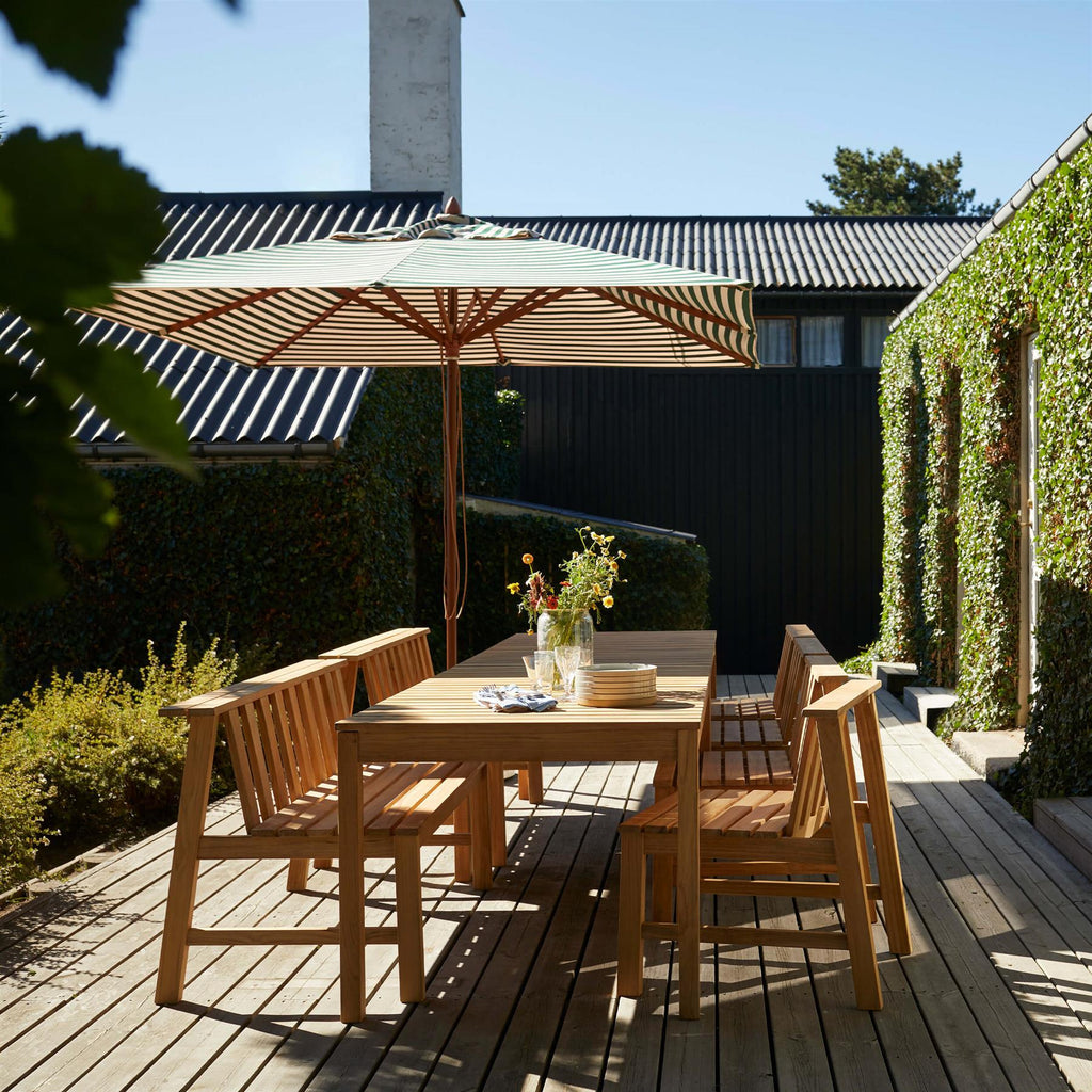 Fritz Hansen Cadence Garden Dining Table