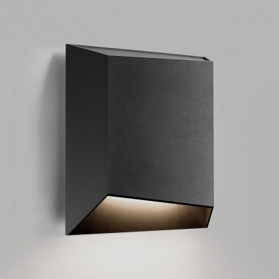 Small image of Facet outdoor wall light